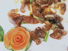 -有米猪港式餐厅