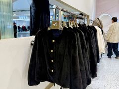 -肃宁华斯国际裘皮城