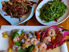 -小厨子私房菜·云南美食店
