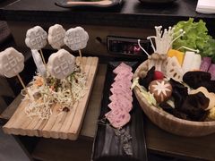 -湊湊火锅·茶憩(打浦桥日月光店)