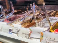 -VENCHI 闻绮(北京国贸商城店)