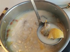 -煲王粤菜餐厅(中侨中心店)