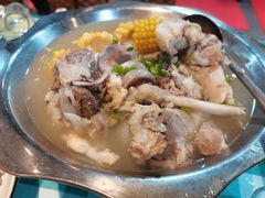 筒子骨玉米-昱龙大盆牛蛙馆(三兴街总店)