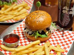 美式居和汉堡-Take A Bite·TAB汉堡