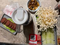 -沪小胖小龙虾(淮海中路旗舰店)