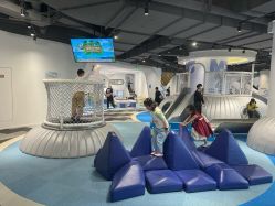 -MINI MARS KIDS CLUB亲子家庭中心(杨浦黄兴店)
