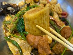 -明月麻辣香锅(东安悦购城店)