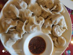 -闯关东东北农家菜(崂山石老人店)