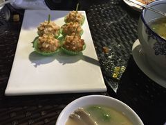 -铜锣湾·有麝自然香(渝北财富中心店)