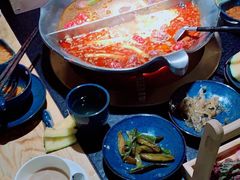 番茄牛膝骨锅-湊湊火锅·茶憩(上海合生汇店)