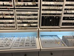 -三福百货(李家村万达广场店)