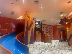 -奈尔宝家庭中心·亲子餐厅(长沙运达汇店)