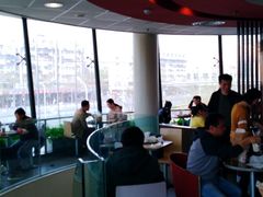 -麦当劳(展览路店)