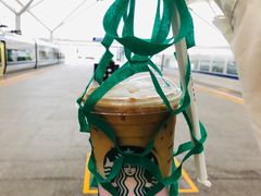 -星巴克(深圳北站B5检票口)