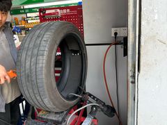 -捷之洁·米其林轮胎汽车维修保养(浦江镇江月路店)