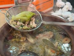 -东记炭炉·海鲜鸡煲(龙华店)