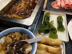 -百年川椒重庆老火锅(光谷店)