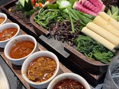 -蘸小院铁锅炖·蘸酱菜·东北菜(怀远门店)