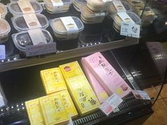 -好利来(彩香店)
