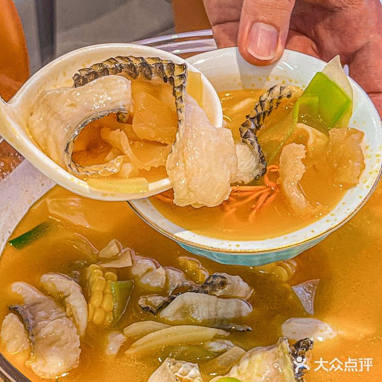 据说喝了他们家的靓汤就能变成美人 👩🦰