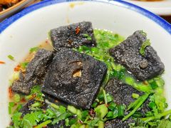 长沙臭豆腐-湘阁里辣(南岭购物广场店)