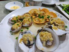 -四川小胡子海鲜(丁村万人海鲜广场店)