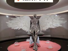 -涨巢·潮玩水疗局