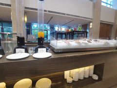 自助取餐区-成都蒲江花样年福朋喜来登度假酒店·宜客乐西餐厅