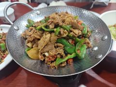 -湖南人家湘菜馆(镇江路店)