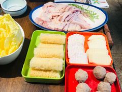 -拾里椰乡·海南椰子鸡(珠影星光城店)