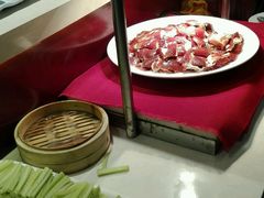 -凤冠假日酒店自助餐
