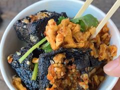 -黑色经典臭豆腐·湖南特产(坡子街店)