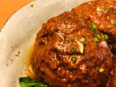 狮子头-巢香扣肉馆