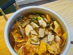 -丽丽三鲜螺蛳粉(田林路店)