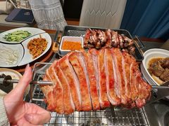 -百彦蒙古包·碳烤羊排·手抓羊肉(万江首店)