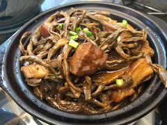 -临街徽菜馆·正宗黄山味