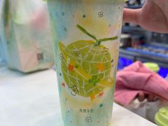 -茶理宜世(乐峰广场·尝乐集店)