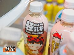 -全家便利店(宜山路站店)