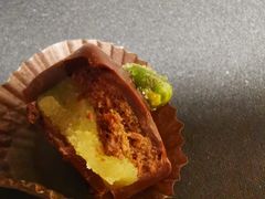 开心果仁黑巧双层夹心巧克力-Laderach 莱德拉(上海环贸iapm店)