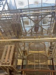 -PIPIKINGDOM皮皮王国欢乐号(欢乐海岸购物中心店)