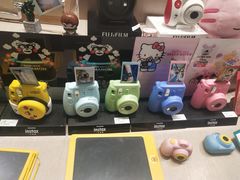 -微缤礼物(青岛海信广场店)