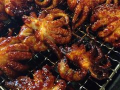 -喜儿家铁网烤章鱼(弘大店)