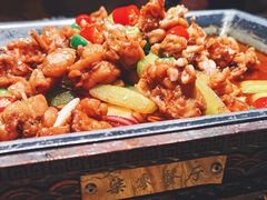 馋嘴牛蛙-70后饭吧(府河街店)