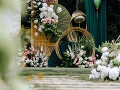 -老房子金沙元年川菜食府·草坪婚礼(毗河店)