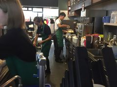 -星巴克(广州中华广场B1层店)
