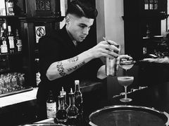 -Long Bar(莱佛士酒店)