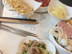 -海底捞火锅(稻河古街夜宵主题店)