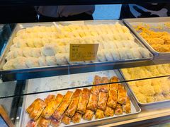-鲍师傅糕点(江苏路店)