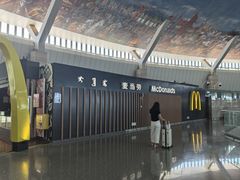 -麦当劳(鄂尔多斯机场店)
