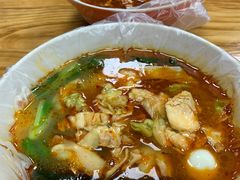 -二钢串叔麻辣烫(华龙大厦店)